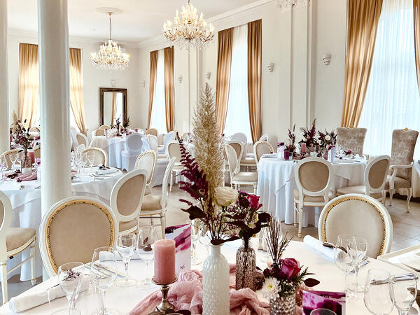 Dekoration Altes Kurhotel Würm 